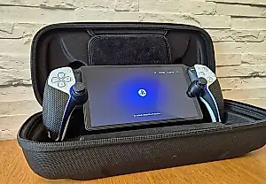 La mejor funda para PlayStation Portal