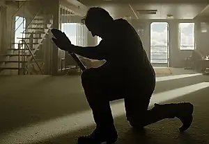Tom Cruise se mete al público en el bolsillo en CinemaCon