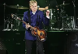 Paul McCartney y los chicos del callejón