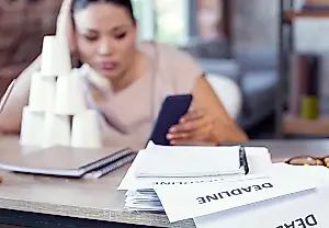 La procrastinación madura con nosotros