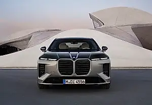 BMW renueva su buque insignia, el Serie 7