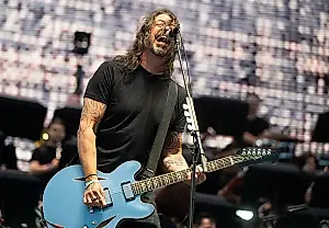 El secreto etílico de la voz de Dave Grohl