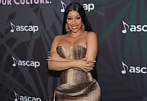 Cardi B exige que Tasha K sea castigada por sus nuevos ataques contra Offset: «Debe haber consecuencias»