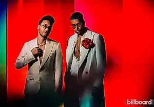 Santos y Royce: duelo de karaoke en lo más alto de las listas