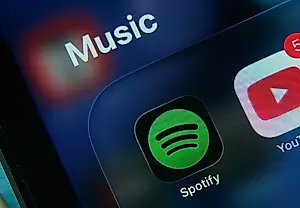 Spotify permite a la IA crear podcasts personalizados