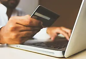 Amazon Bedrock y los pagos con IA: alianza con Coinbase y Stripe