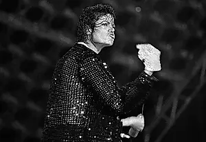 Thriller vuelve a la cima: Michael Jackson desafía al tiempo