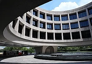 Коллекция Hirshhorn пополнилась к юбилею