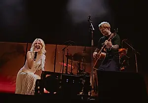 Ed Sheeran subió al escenario
