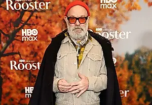 Michael Stipe vuelve con un nuevo tema
