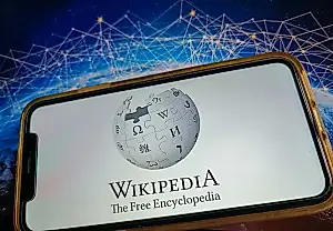 Википедия и её танцы с ботоводами