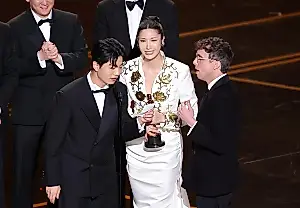 Los Oscar y las cazadoras coreanas