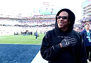 Jay-Z vuelve a los escenarios