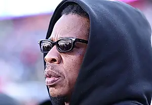 Jay-Z habla de la retirada de los cargos