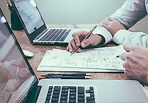 El trabajo híbrido se venga de los escépticos