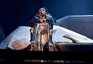 Леди Гага и ее микрофонный крах на Coachella 2025