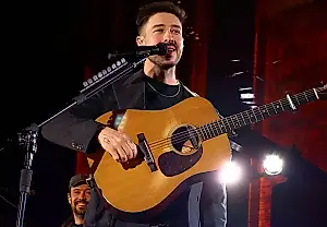 El concierto secreto de Mumford & Sons por el aniversario de Apple