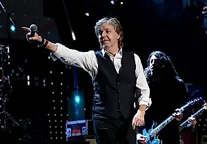 Paul McCartney en el club Fonda