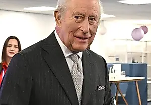 Cuando un monarca pasa un apuro