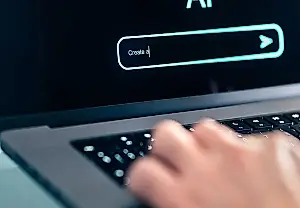 La IA reescribe la historia sin hacer ruido