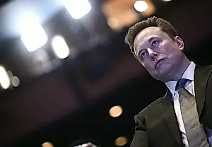 Elon Musk: más alto y en todos los frentes