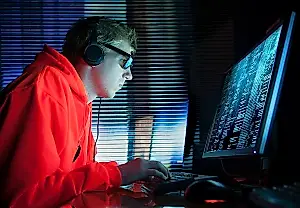 Oracle alerta a los usuarios de PeopleSoft de un ataque crítico: el grupo ShinyHunters ha pirateado cientos de servidores