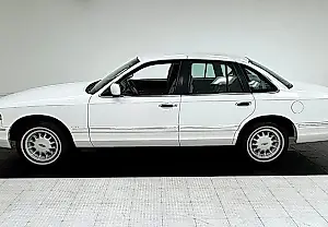 Автосвязи: Ford, Bugatti и Ferrari — странная игра ассоциаций