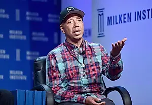 Un tribunal de Nueva York permite tramitar la demanda por agresión contra Russell Simmons