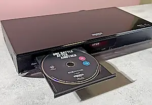 Винил и Blu-ray: возвращение физических носителей