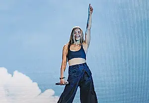 Becky Hill: me abuchearon por mi nueva música
