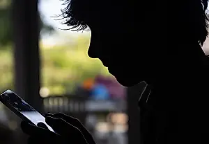 Australia duplica la sanción máxima por incumplir los bloqueos en redes sociales