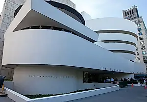 La huelga está a la vuelta de la esquina: el personal del Guggenheim amenaza con parar