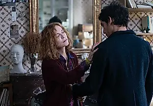 Historias paralelas: cuando mirar por la cerradura deja de tener gracia