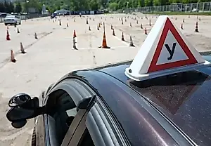 Los instructores de conducción revelan los secretos para aprobar el examen de conducir