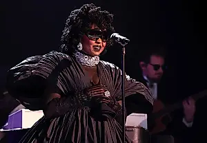 ¿Por qué Lauryn Hill no volvió a publicar ningún álbum?