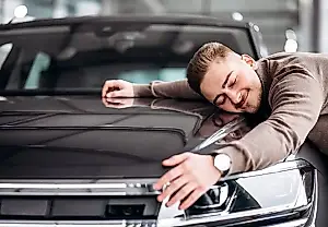 Explican a los rusos cómo preparar el coche para venderlo