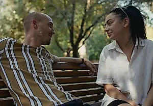 Эрупция: чарующее лето с Charli XCX