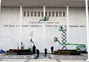 Revisión personal: el Centro Kennedy se limpia de «Trump»