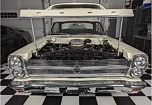 R-код 1966 года Ford Fairlane 500: Редкий экспонат или автомобиль из списка желаний?
