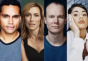 La música sale de las sombras