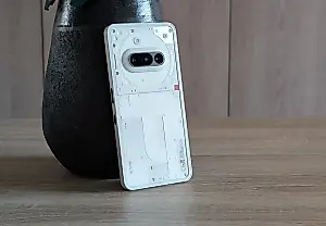 Nothing Phone 3: утечки и жаркие ожидания