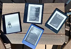 Трамп заканчивает с библиотеками: Дайте-ка мне хавать ваши книги!