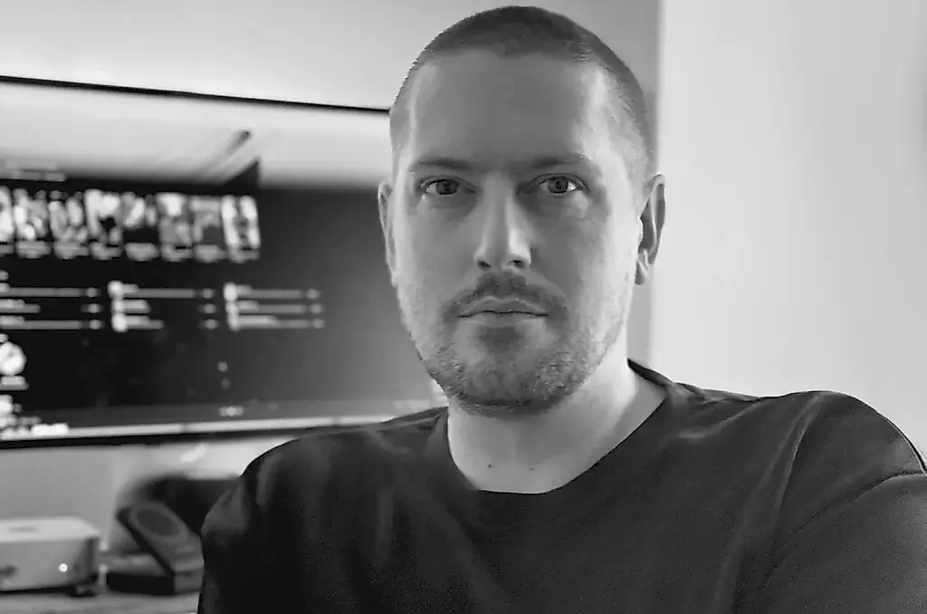 Hallwood подписала 'AI music designer' imoliver — впервые для музыкального бизнеса