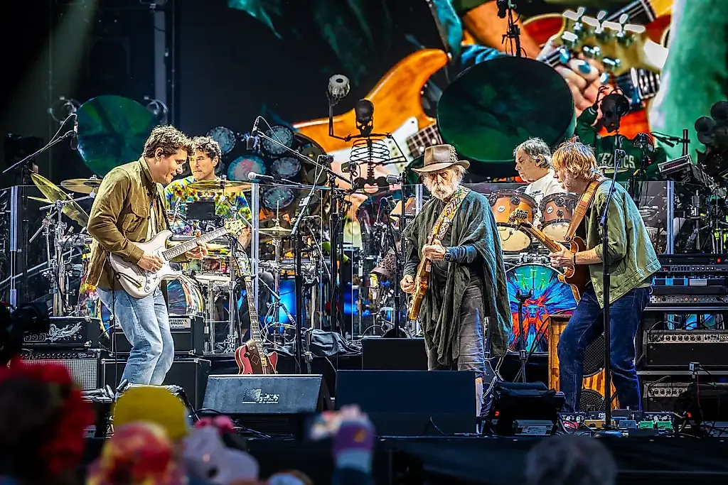 Dead & Company и 60 лет Grateful Dead: празднование на грани анекдота и космической мистики в Сан-Франциско