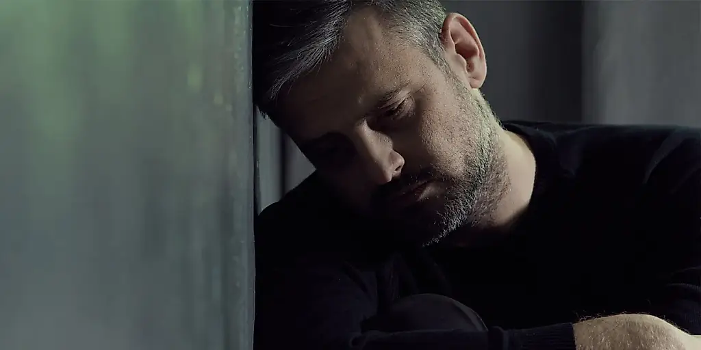 Одиночество как зеркало: почему именно сердце спасает от самоуничижения