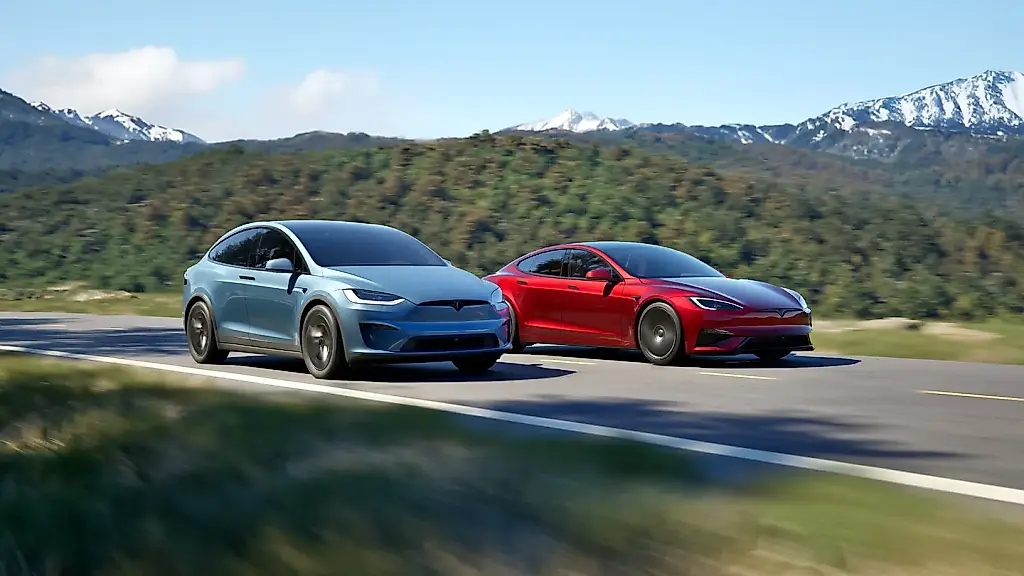 Tesla переходит на Unreal Engine для автопилота: игры закончились, начались гонки
