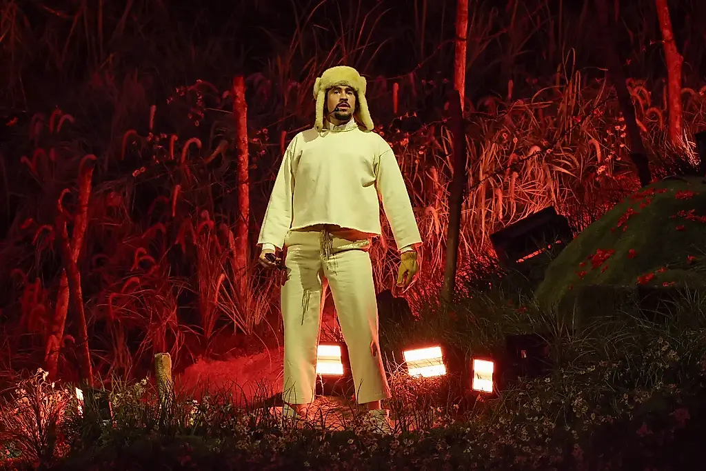Bad Bunny отменил тур по США из-за страха перед рейдами ICE