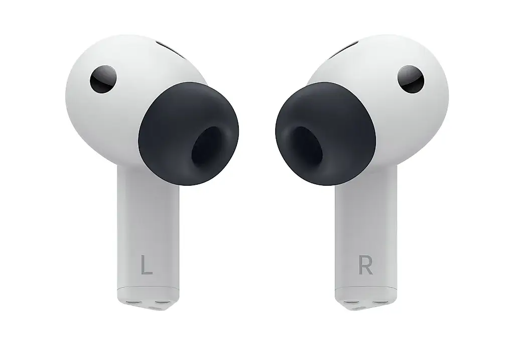 Бюджетные наушники Samsung Galaxy Buds 3 FE: детали ироническим стилем