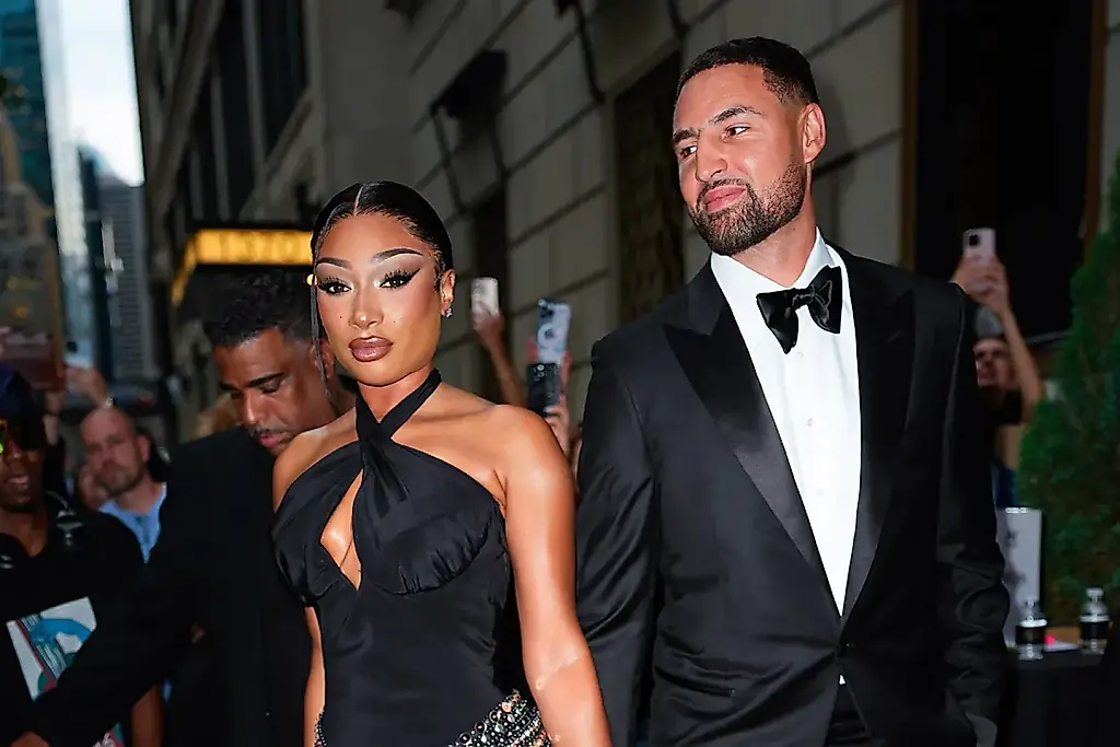 Меган Thee Stallion и Клэй Томпсон: кулинария, любовь и ужин без ссылок