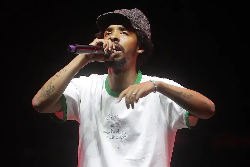 Новый альбом Earl Sweatshirt «Live Laugh Love»